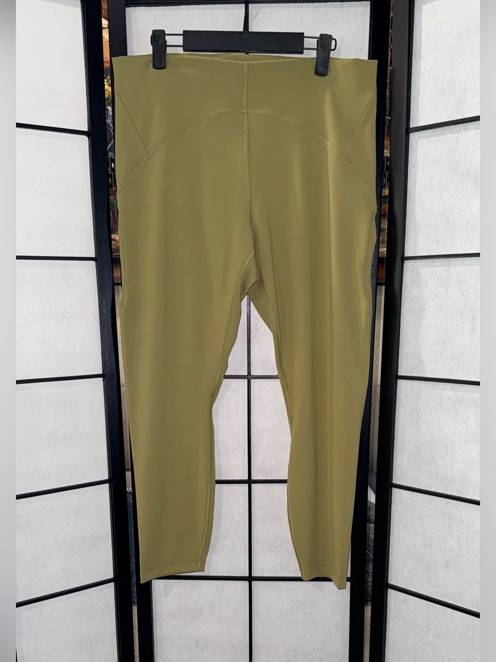 Lululemon InStill High-Rise Bronze Green Leggings Size 14 NWOT - Picture 5 of 7